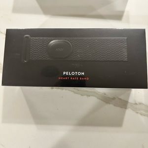 Peloton heart rate band